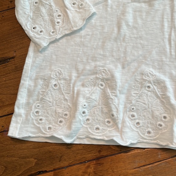 Women’s top - Picture 3 of 5